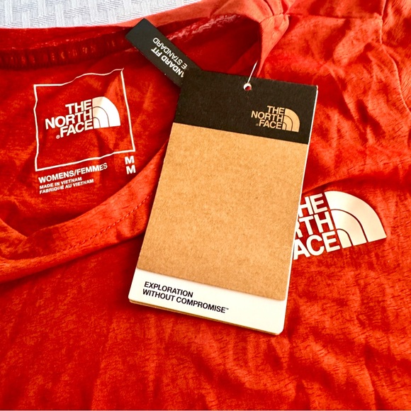 The North Face FlashDry Womens Orange/Red Performance Tee Shirt Med NWT Outdoor - Picture 3 of 8
